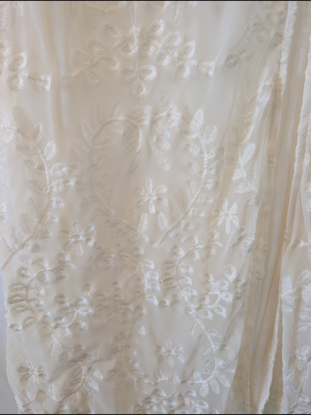 Altar'd State Cream Stretch Lace Maxi Skirt Subtle Front Slit XS - Picture 3 of 4